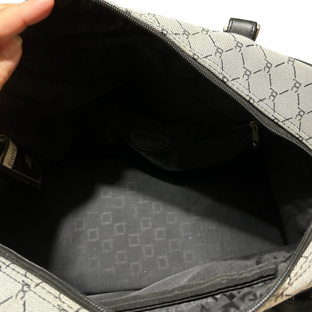 EUC Pierre Cardin Black and Gray Travel Bag - Picture 4 of 7